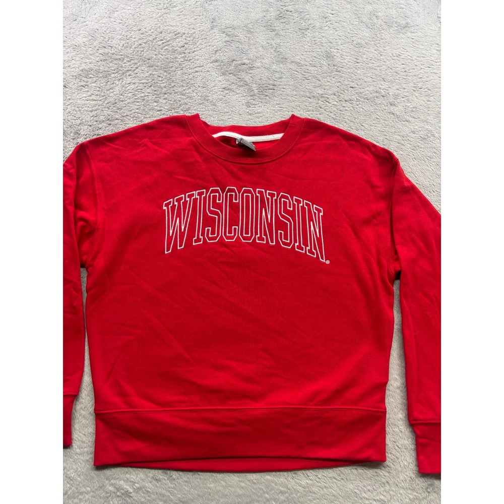 Wisconsin Badgers NCAA Crewneck Sweatshirt Red White Mens Size Medium NWT